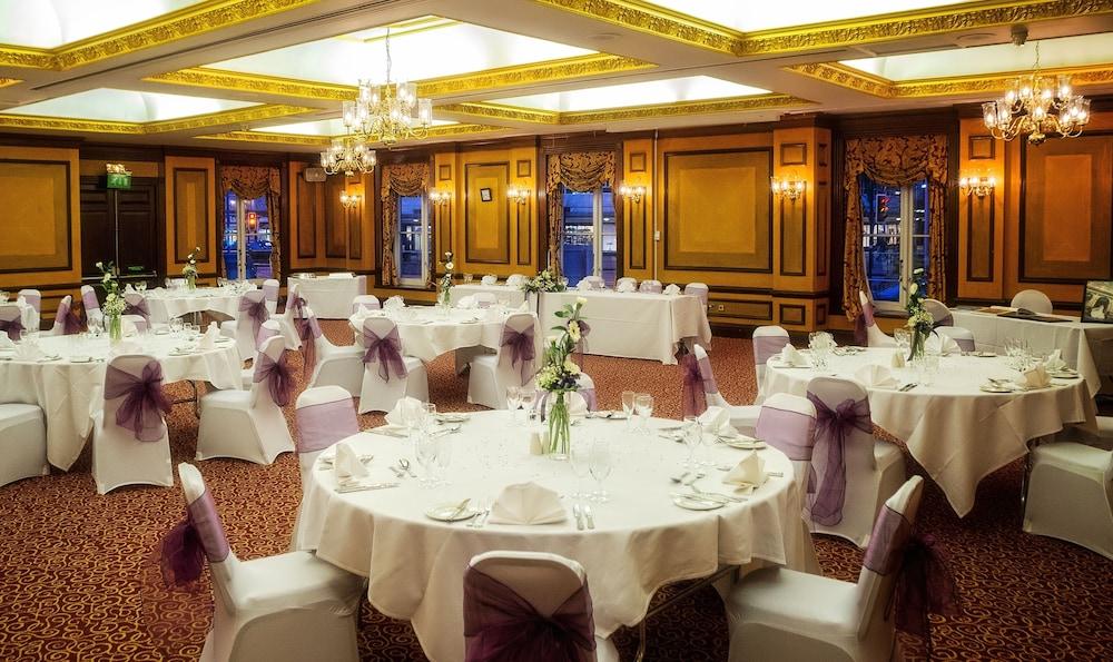קינגסטון אפון הול The Royal Hotel Hull מראה חיצוני תמונה